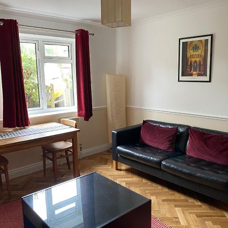 Byways Serviced Apartments Salisbury Dış mekan fotoğraf