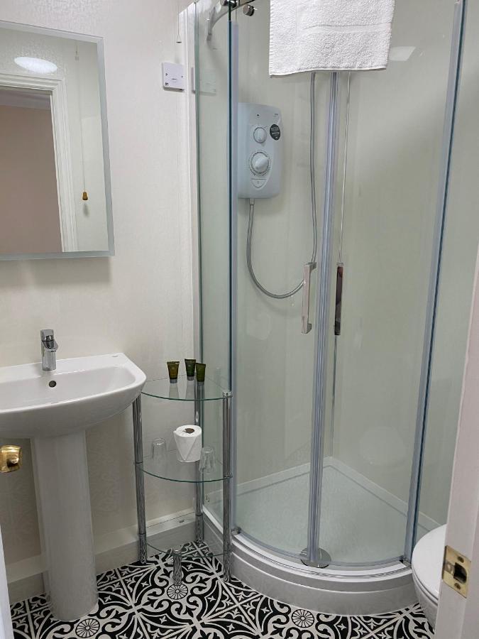 Byways Serviced Apartments Salisbury Dış mekan fotoğraf