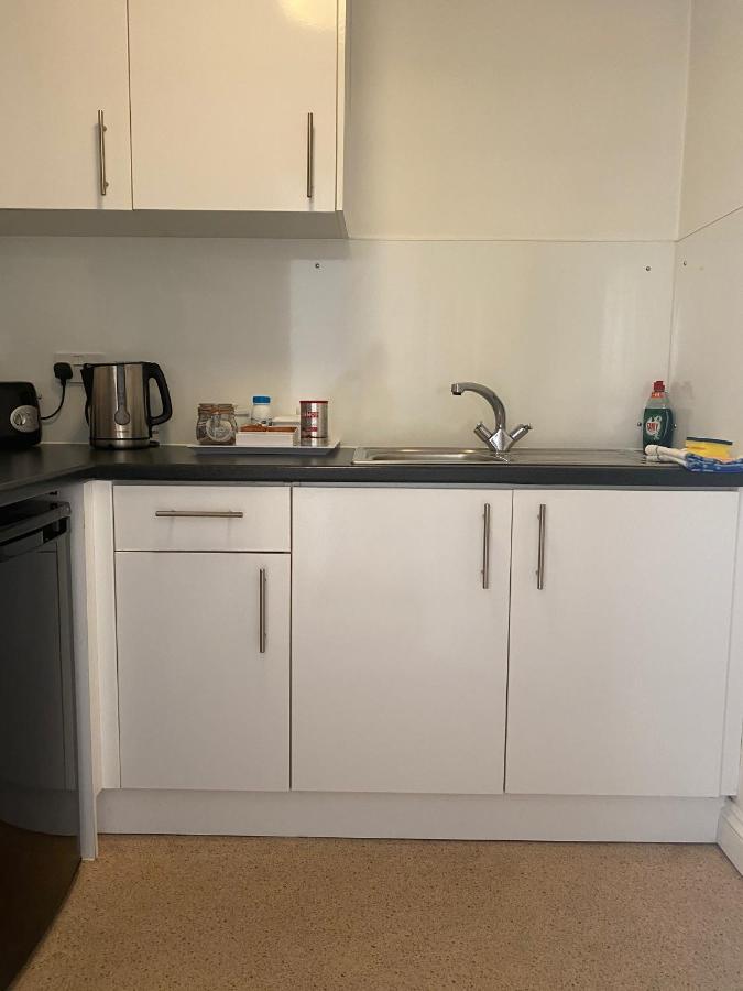 Byways Serviced Apartments Salisbury Dış mekan fotoğraf