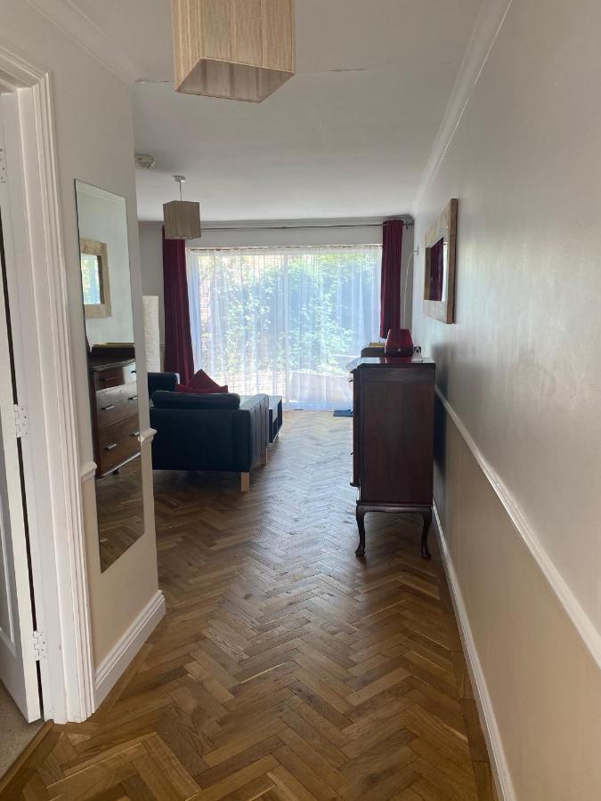 Byways Serviced Apartments Salisbury Dış mekan fotoğraf